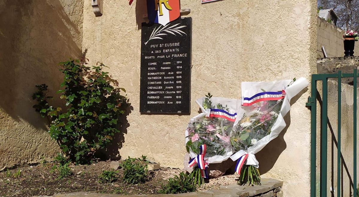 Gerbe de fleurs 8 mai 2024