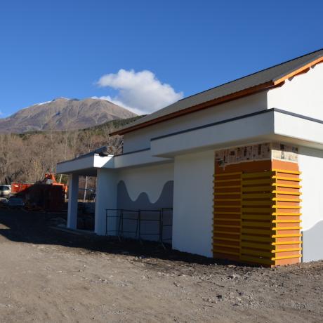 Bâtiment à La Paroisse (08 décembre 2015)