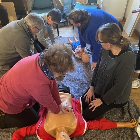Cours de secourisme à Puy Saint Eusèbe