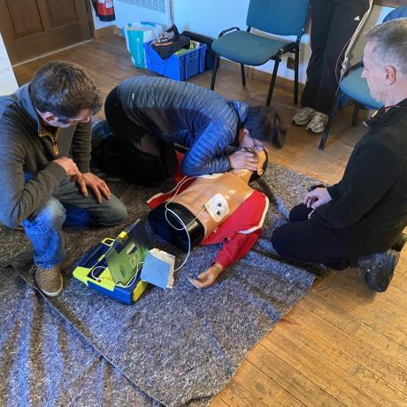 Cours de secourisme à Puy Saint Eusèbe