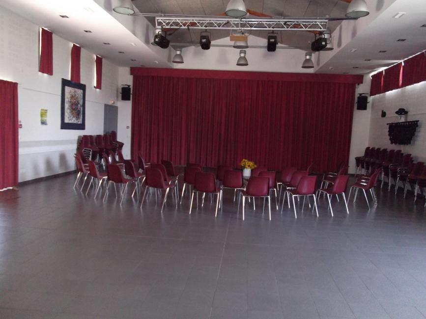 LA BARATONNE-GRANDE SALLE