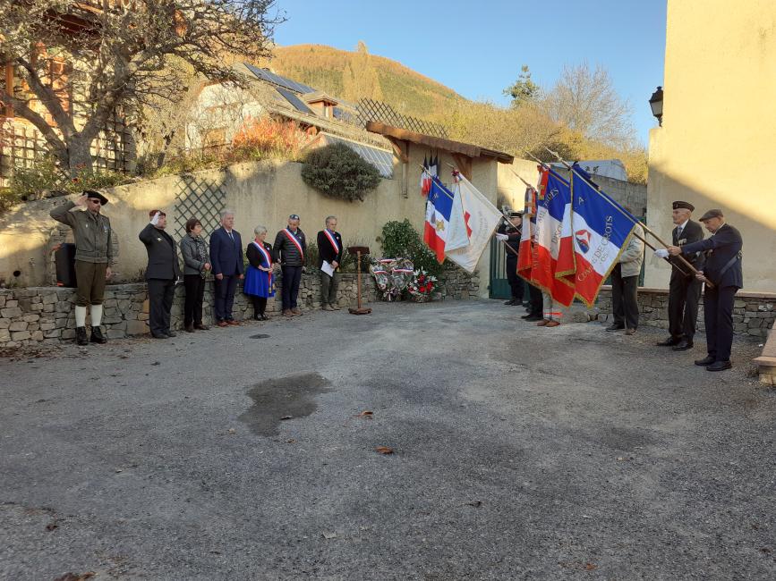 Photo 1 cérémonie 11 novembre 2024 PSE